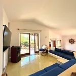Villa Domus Ninni - Charme Di Gallura Costa Paradiso