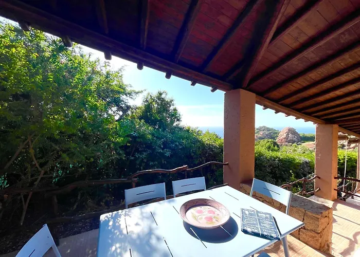 Villa Domus Ninni - Charme Di Gallura